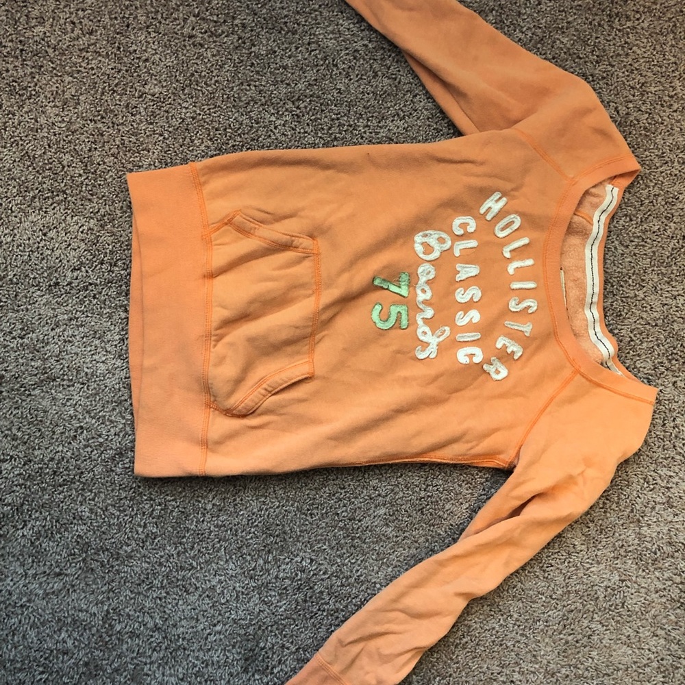Hollister off the shoulder sweater super soft!